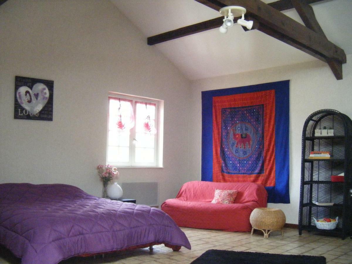 Bed and Breakfast Les Lutins à Sainte-Ruffine Extérieur photo
